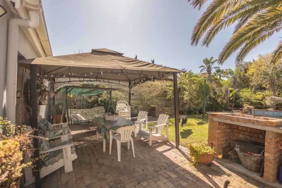 5 Bedroom Property for Sale in De Bron Western Cape